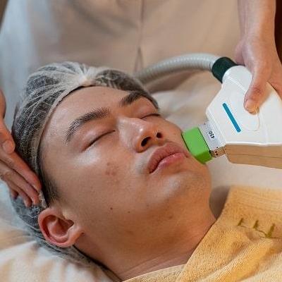 Acne Facial For  Men