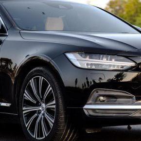 Rent  Hongqi In Dubai